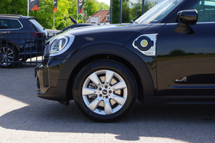 MINI Countryman 2.0 Cooper S E 225 PK ALL4 Pepper PHEV, Panoramadak, Camera, Climate Control, Head-Up