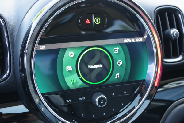 MINI Countryman 2.0 Cooper S E 225 PK ALL4 Pepper PHEV, Panoramadak, Camera, Climate Control, Head-Up
