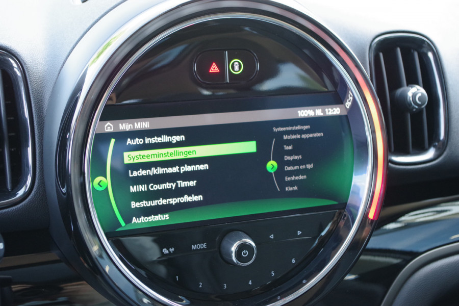 MINI Countryman 2.0 Cooper S E 225 PK ALL4 Pepper PHEV, Panoramadak, Camera, Climate Control, Head-Up
