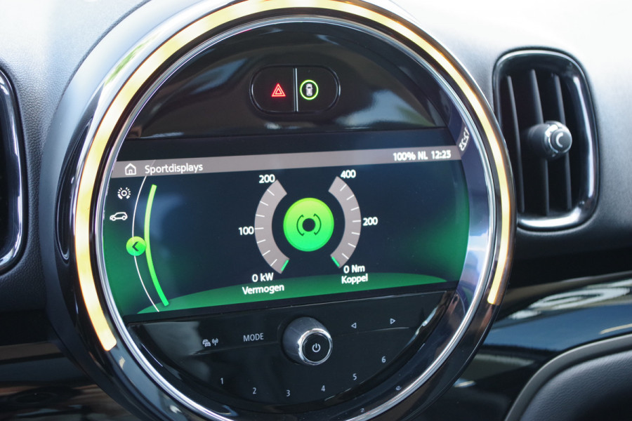MINI Countryman 2.0 Cooper S E 225 PK ALL4 Pepper PHEV, Panoramadak, Camera, Climate Control, Head-Up