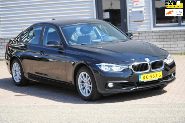 BMW 3 Serie 318i FACELIFT MODEL