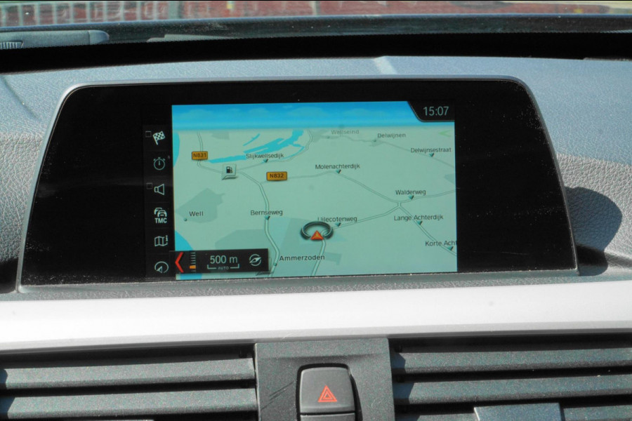 BMW 3 Serie 318i FACELIFT MODEL