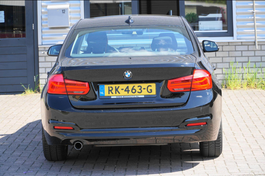 BMW 3 Serie 318i FACELIFT MODEL