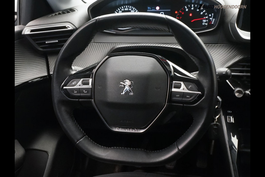 Peugeot 208 1.2 PureTech Exclusive (APPLE CARPLAY,PARELMOER,PARKEERSENSOREN,CRUISE,LED VERLICHTING,SPORTSTOELEN,TOPCONDITIE)