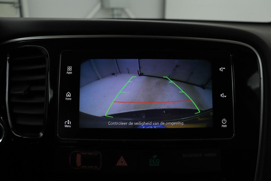 Mitsubishi Outlander 2.0 PHEV Pure | Trekhaak | Carplay | Camera | Half leder | Keyless | Climate control | Cruise control