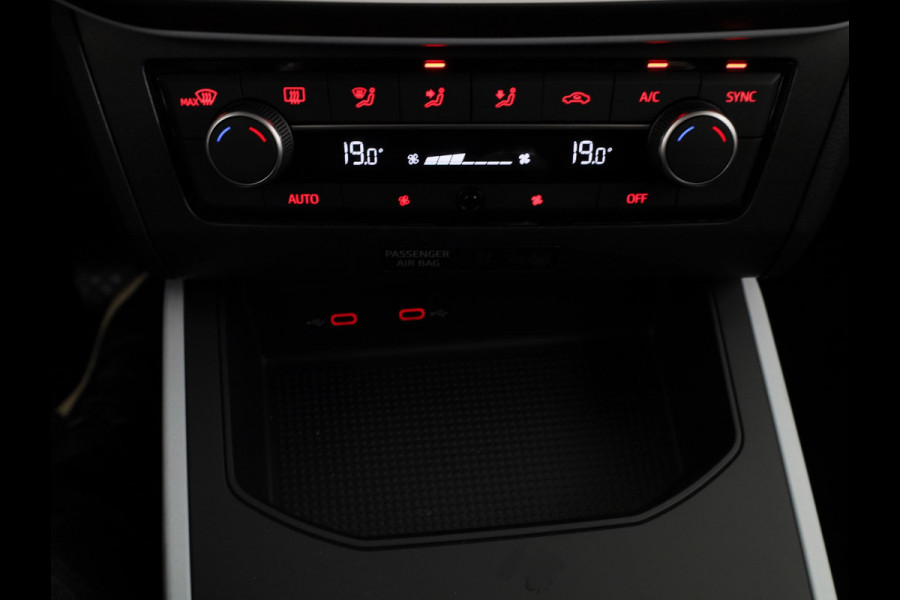 Seat Arona Style 1.0 TSI 95 pk 5 versn. Hand Seat Arona Style 1.0 70 kW / 95 pk EcoTSI SUV 5 versn. Hand