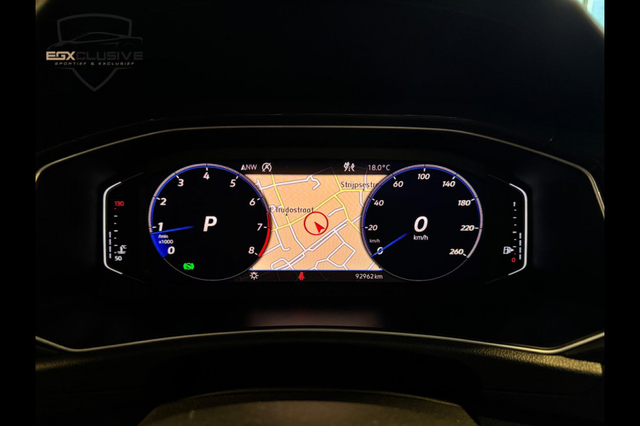 Volkswagen T-Roc 2.0 TSI 4Motion Sport PANO|ACC|LANEASSIST|BEATS