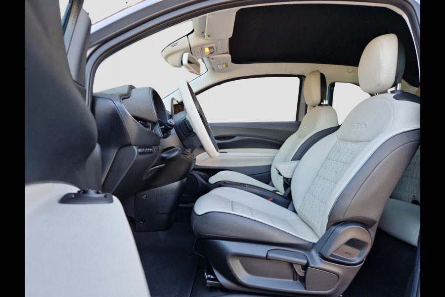 Fiat 500C La Prima 42 kWh | BSD | Clima | Navi | Camera | PDC | Stoelverwarming | Key-Less |