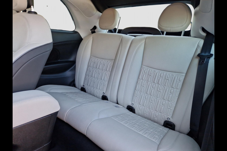 Fiat 500C La Prima 42 kWh | BSD | Clima | Navi | Camera | PDC | Stoelverwarming | Key-Less |
