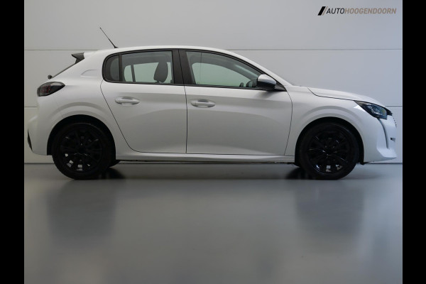 Peugeot 208 1.2 PureTech Sport (APPLE CARPLAY,LED VERLICHTING,CLIMATE,CRUISE,NAVIGATIE,SPORTSTOELEN,NIEUWE APK,TOPCONDITIE)