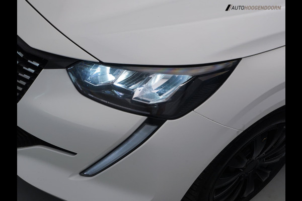 Peugeot 208 1.2 PureTech Sport (APPLE CARPLAY,LED VERLICHTING,CLIMATE,CRUISE,NAVIGATIE,SPORTSTOELEN,NIEUWE APK,TOPCONDITIE)