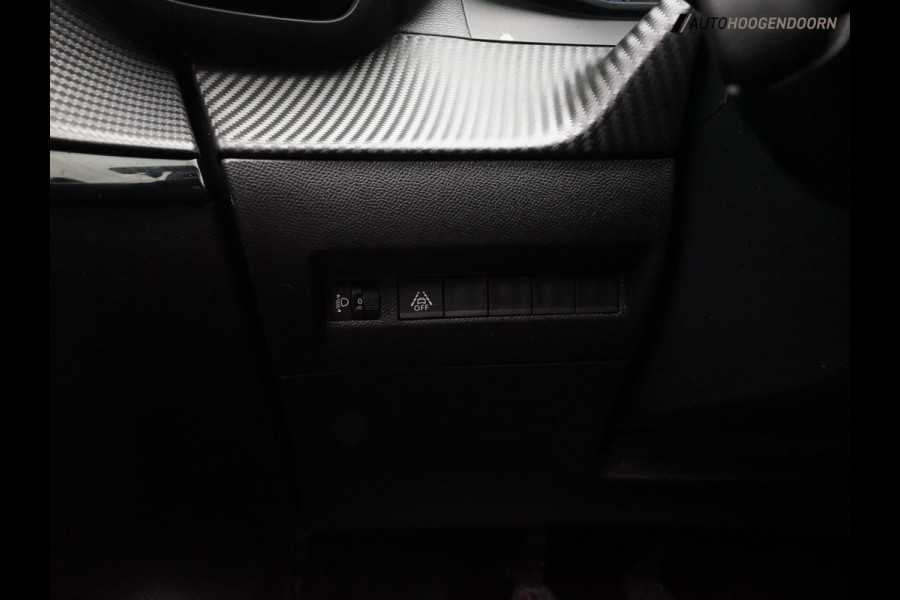 Peugeot 208 1.2 PureTech Sport (APPLE CARPLAY,LED VERLICHTING,CLIMATE,CRUISE,NAVIGATIE,SPORTSTOELEN,NIEUWE APK,TOPCONDITIE)