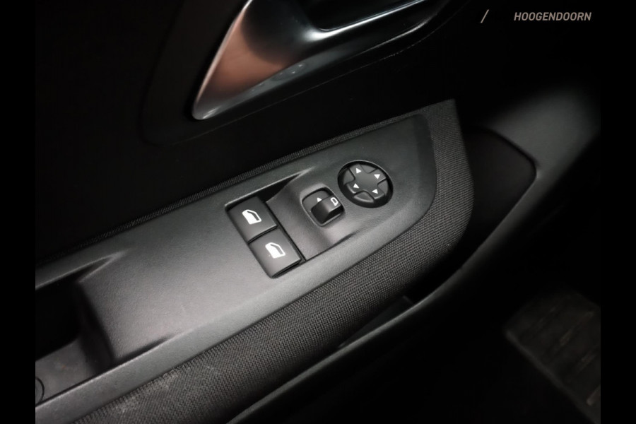 Peugeot 208 1.2 PureTech Sport (APPLE CARPLAY,LED VERLICHTING,CLIMATE,CRUISE,NAVIGATIE,SPORTSTOELEN,NIEUWE APK,TOPCONDITIE)