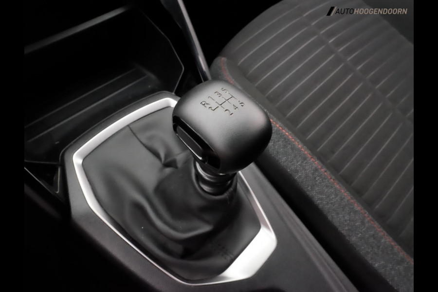 Peugeot 208 1.2 PureTech Sport (APPLE CARPLAY,LED VERLICHTING,CLIMATE,CRUISE,NAVIGATIE,SPORTSTOELEN,NIEUWE APK,TOPCONDITIE)