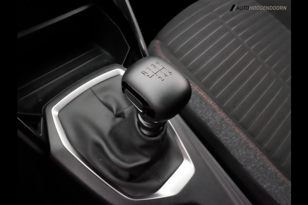 Peugeot 208 1.2 PureTech Sport (APPLE CARPLAY,LED VERLICHTING,CLIMATE,CRUISE,NAVIGATIE,SPORTSTOELEN,NIEUWE APK,TOPCONDITIE)