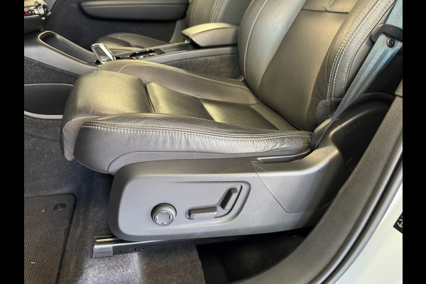 Volvo XC40 1.5 T5 Recharge Business Pro AUT. LEDER NAVIGATIE CAMERA APPLE CARPLAY LANE ASSIST MEMORY STOELVERWARMING AIRCO CRUISE