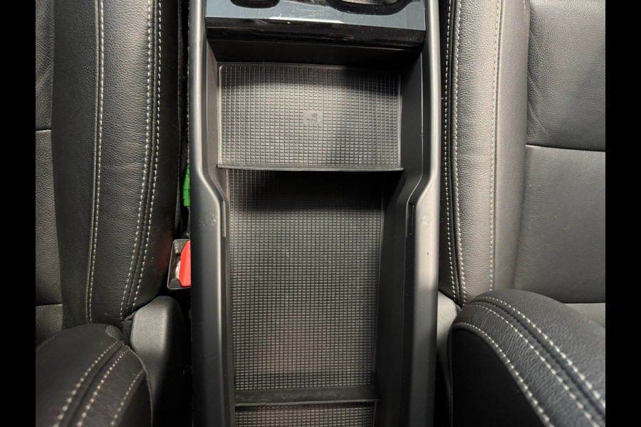Volvo XC40 1.5 T5 Recharge Business Pro AUT. LEDER NAVIGATIE CAMERA APPLE CARPLAY LANE ASSIST MEMORY STOELVERWARMING AIRCO CRUISE