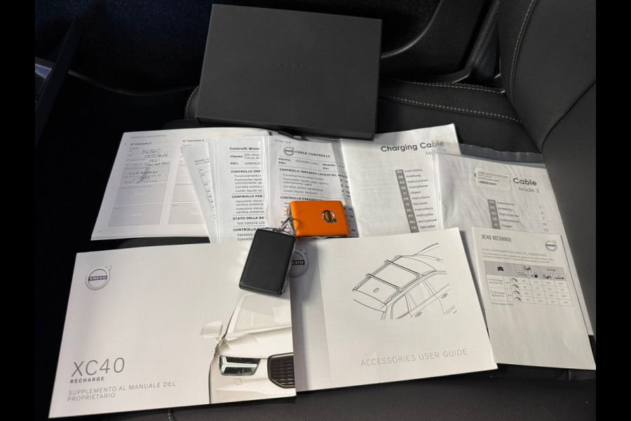 Volvo XC40 1.5 T5 Recharge Business Pro AUT. LEDER NAVIGATIE CAMERA APPLE CARPLAY LANE ASSIST MEMORY STOELVERWARMING AIRCO CRUISE