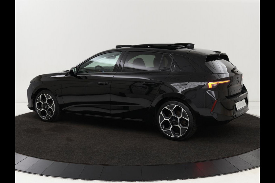 Opel Astra 1.6 Turbo Plug In Hybrid Ultimate GS | Panoramadak | Stoelventilatie | Head-Up | Leder | Massage | Trekhaak | Adaptive cruise | 360 camera | Full LED | Achterbankverwarming