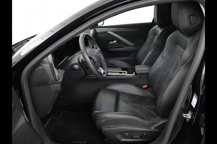 Opel Astra 1.6 Turbo Plug In Hybrid Ultimate GS | Panoramadak | Stoelventilatie | Head-Up | Leder | Massage | Trekhaak | Adaptive cruise | 360 camera | Full LED | Achterbankverwarming