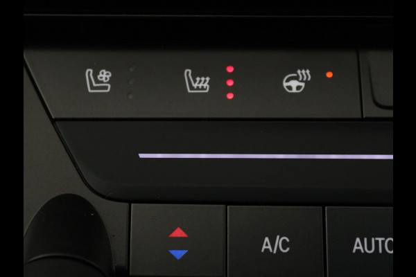 Opel Astra 1.6 Turbo Plug In Hybrid Ultimate GS | Panoramadak | Stoelventilatie | Head-Up | Leder | Massage | Trekhaak | Adaptive cruise | 360 camera | Full LED | Achterbankverwarming