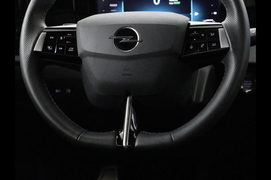 Opel Astra 1.6 Turbo Plug In Hybrid Ultimate GS | Panoramadak | Stoelventilatie | Head-Up | Leder | Massage | Trekhaak | Adaptive cruise | 360 camera | Full LED | Achterbankverwarming