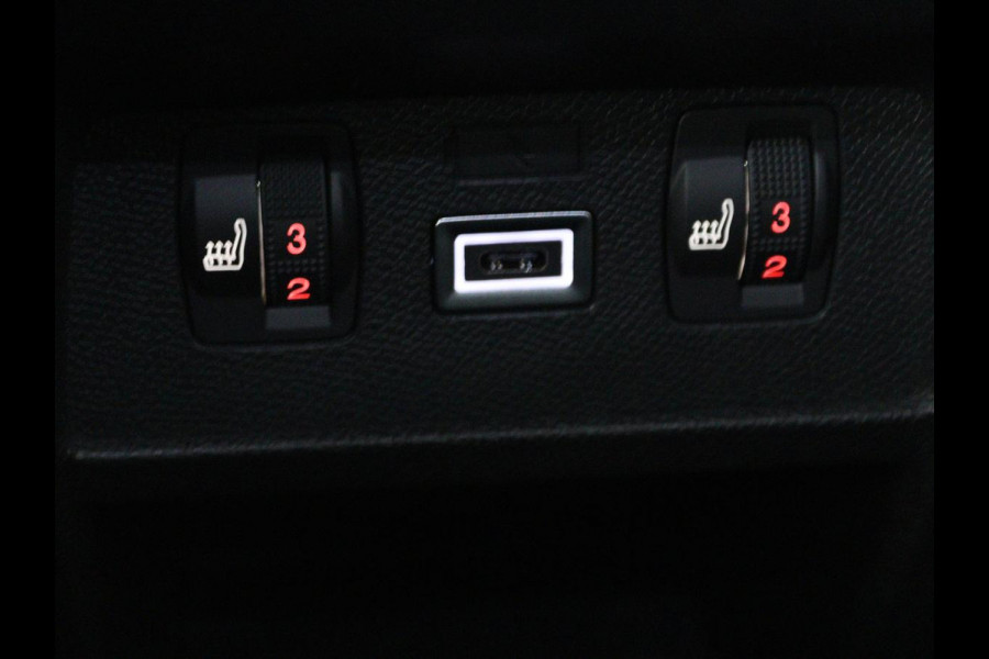 Opel Astra 1.6 Turbo Plug In Hybrid Ultimate GS | Panoramadak | Stoelventilatie | Head-Up | Leder | Massage | Trekhaak | Adaptive cruise | 360 camera | Full LED | Achterbankverwarming