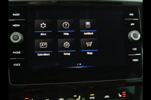 Volkswagen Passat 2.0 TDI Comfort Business | Stoelverwarming | Camera | Adaptive cruise | Carplay | Massage | Navigatie | Full LED | Parkeerhulp