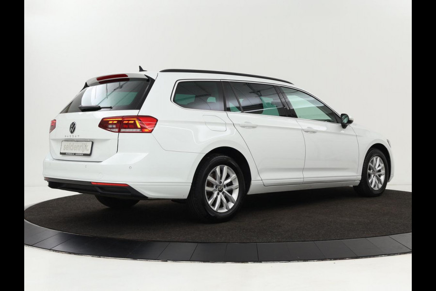 Volkswagen Passat 2.0 TDI Comfort Business | Stoelverwarming | Camera | Adaptive cruise | Carplay | Massage | Navigatie | Full LED | Parkeerhulp