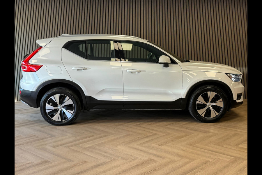 Volvo XC40 1.5 T5 Recharge Inscription AUT. AIRCO NAVIGATIE CRUISE PDC APPLE CARPLAY LANE ASSIST KEYLES-GO