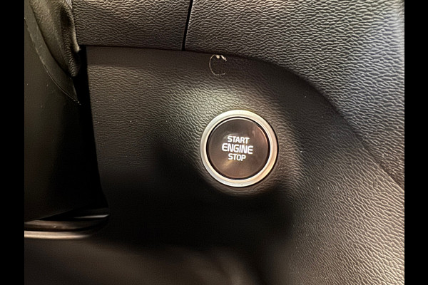 Volvo XC40 1.5 T5 Recharge Inscription AUT. AIRCO NAVIGATIE CRUISE PDC APPLE CARPLAY LANE ASSIST KEYLES-GO