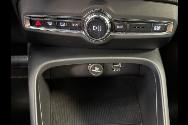 Volvo XC40 1.5 T5 Recharge Inscription AUT. AIRCO NAVIGATIE CRUISE PDC APPLE CARPLAY LANE ASSIST KEYLES-GO
