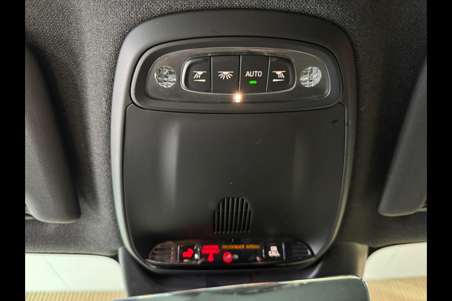 Volvo XC40 1.5 T5 Recharge Inscription AUT. AIRCO NAVIGATIE CRUISE PDC APPLE CARPLAY LANE ASSIST KEYLES-GO