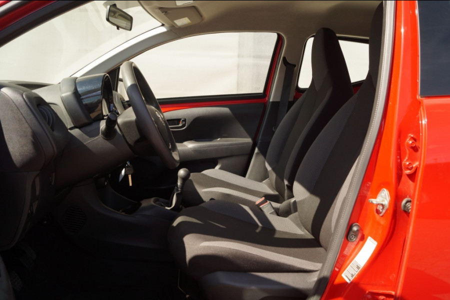 Toyota Aygo 1.0 VVT-i X-Fun -AIRCO-CRUISE-