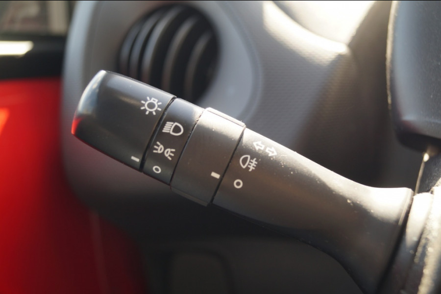 Toyota Aygo 1.0 VVT-i X-Fun -AIRCO-CRUISE-