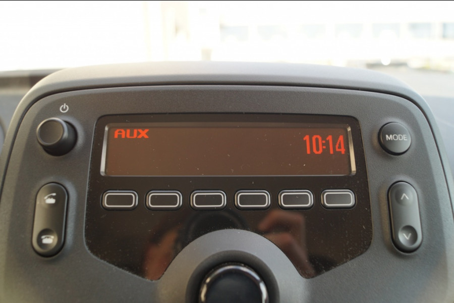 Toyota Aygo 1.0 VVT-i X-Fun -AIRCO-CRUISE-
