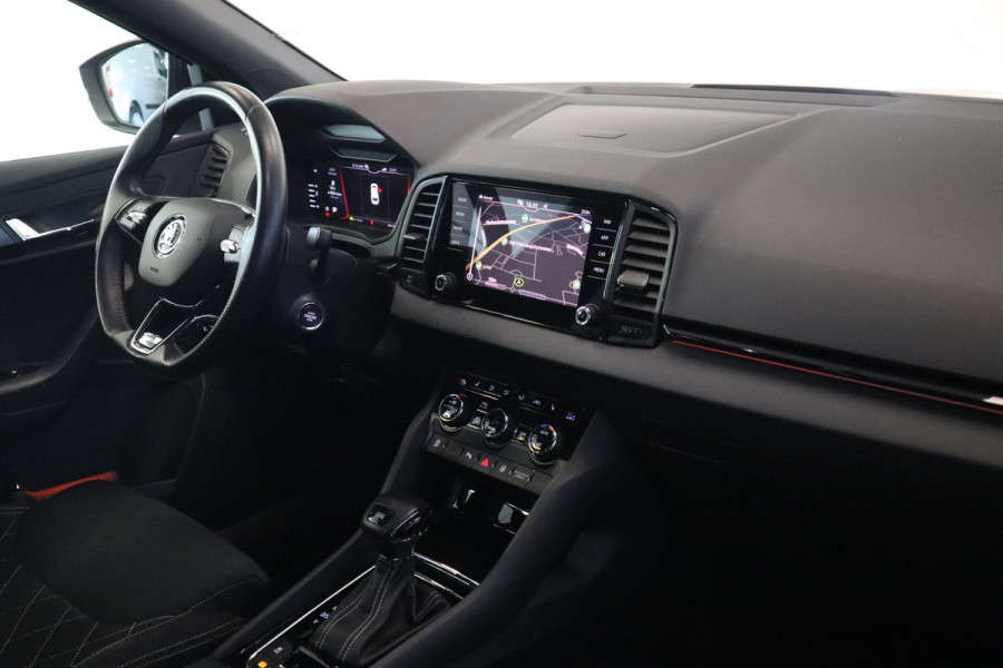 Škoda Karoq 1.5 TSI ACT Sportline Business CruiseControl Trekhaak Full-led