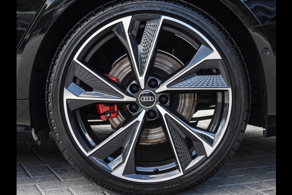 Audi A6 Avant 55 TFSI e quattro S edition Competition PANORAMADAK | ADAPTIEVE CRUISE CONTROL | 5 JR GARANTIE | HEAD UP | 360 CAMERA | B&