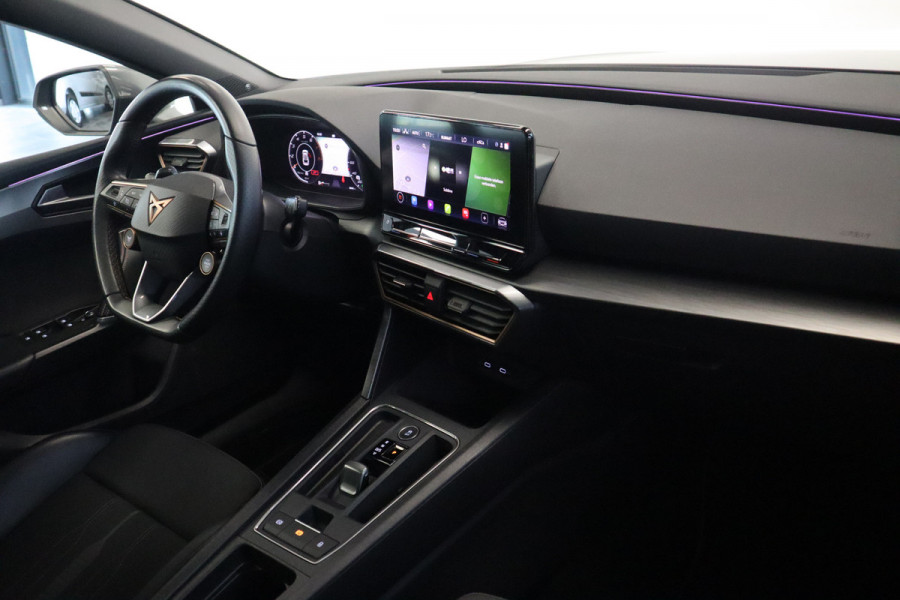 CUPRA Leon 2.0 TSI  VZ Performance 7 Automatic 300PK Panoramadak Navigatie Apple-CarPlay 19'lmv VCP PDC Beats Audio