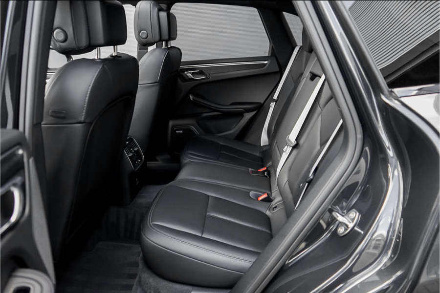 Porsche Macan 2.9 GTS Pano Sport Chrono Sport Design ACC Trekhaak