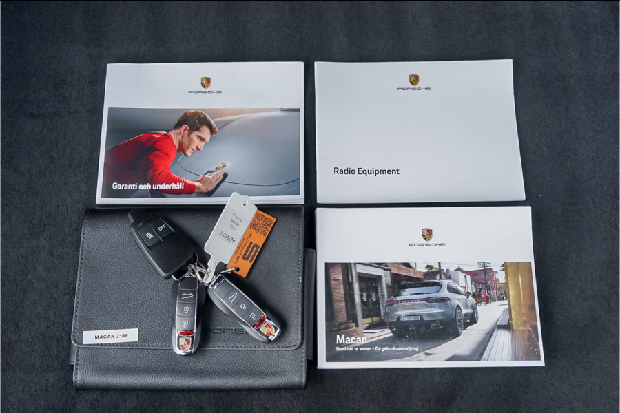 Porsche Macan 2.9 GTS Pano Sport Chrono Sport Design ACC Trekhaak