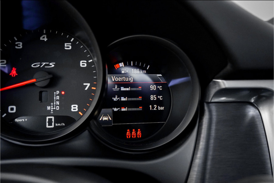 Porsche Macan 2.9 GTS Pano Sport Chrono Sport Design ACC Trekhaak