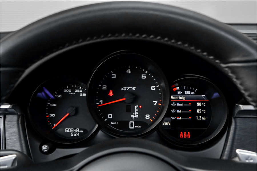 Porsche Macan 2.9 GTS Pano Sport Chrono Sport Design ACC Trekhaak
