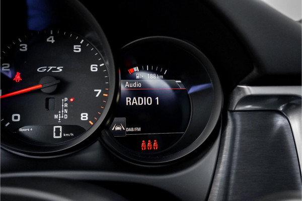 Porsche Macan 2.9 GTS Pano Sport Chrono Sport Design ACC Trekhaak