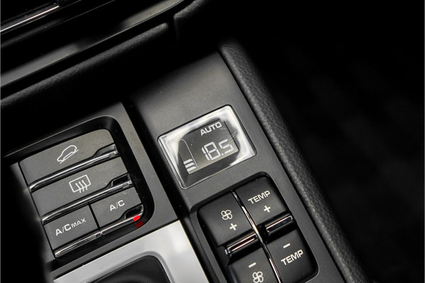 Porsche Macan 2.9 GTS Pano Sport Chrono Sport Design ACC Trekhaak
