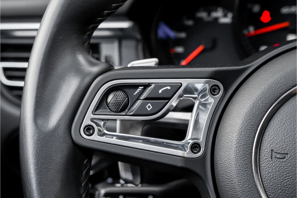 Porsche Macan 2.9 GTS Pano Sport Chrono Sport Design ACC Trekhaak