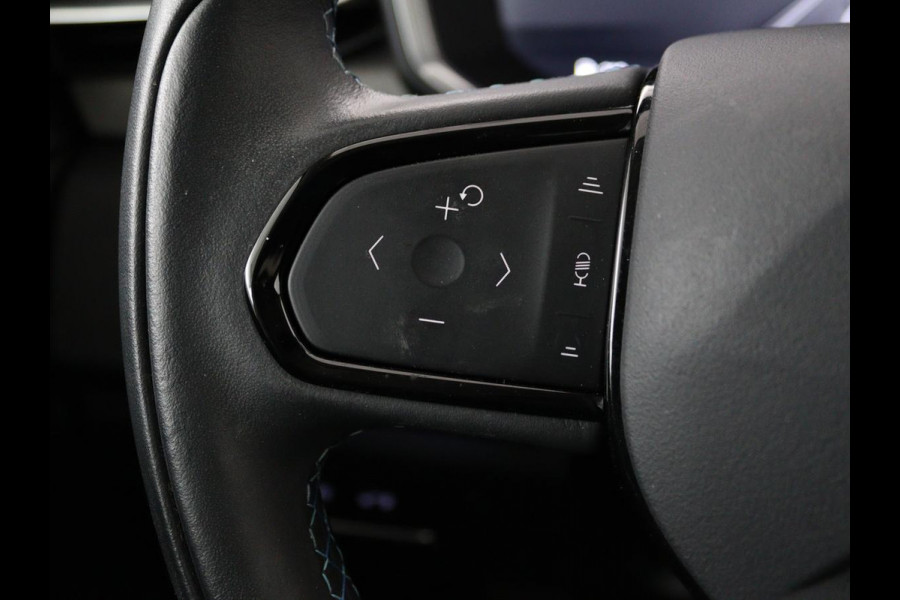 Lynk & Co 01 1.5 Plug In | Panoramadak | Infinity by Harman | Camera | Adaptive cruise | Stoelverwarming | Carplay | Memory | Full LED