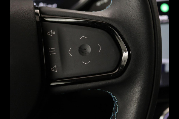 Lynk & Co 01 1.5 Plug In | Panoramadak | Infinity by Harman | Camera | Adaptive cruise | Stoelverwarming | Carplay | Memory | Full LED