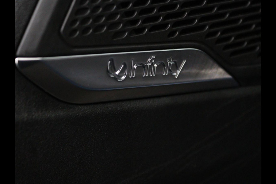 Lynk & Co 01 1.5 Plug In | Panoramadak | Infinity by Harman | Camera | Adaptive cruise | Stoelverwarming | Carplay | Memory | Full LED