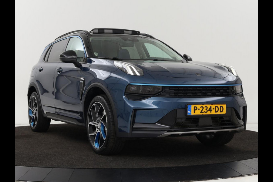 Lynk & Co 01 1.5 Plug In | Panoramadak | Infinity by Harman | Camera | Adaptive cruise | Stoelverwarming | Carplay | Memory | Full LED